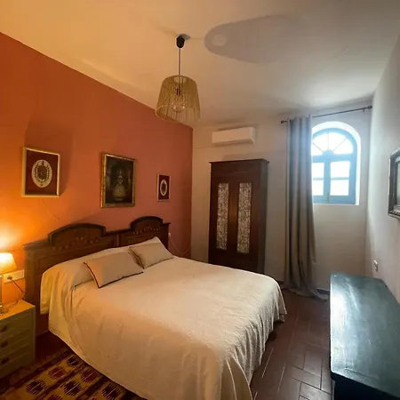 Farm stay Cortijo Santa Clara Carmona (Seville)