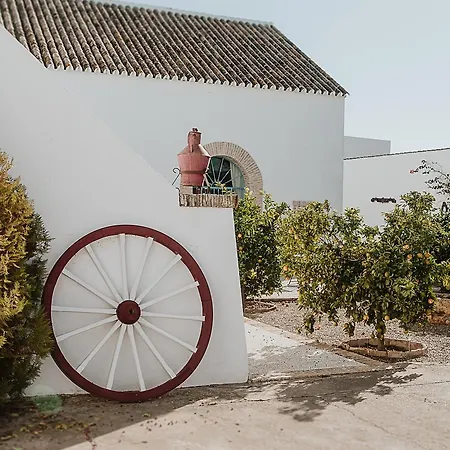 Farm stay Cortijo Santa Clara *