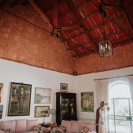 Farm stay Cortijo Santa Clara *