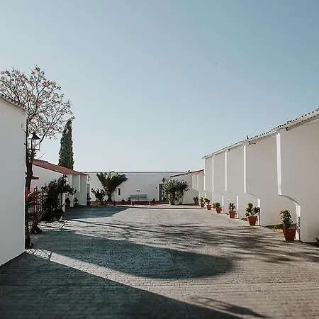 Cortijo Santa Clara Farm stay *